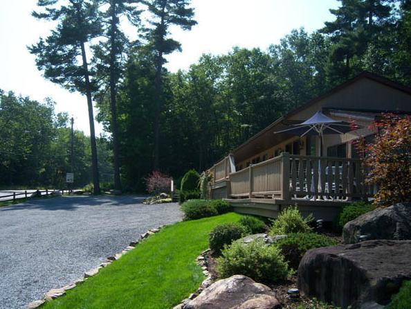 Tall Pines Motel Lake George Eksteriør billede